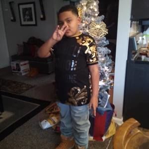 Meet your Posher, Tonie